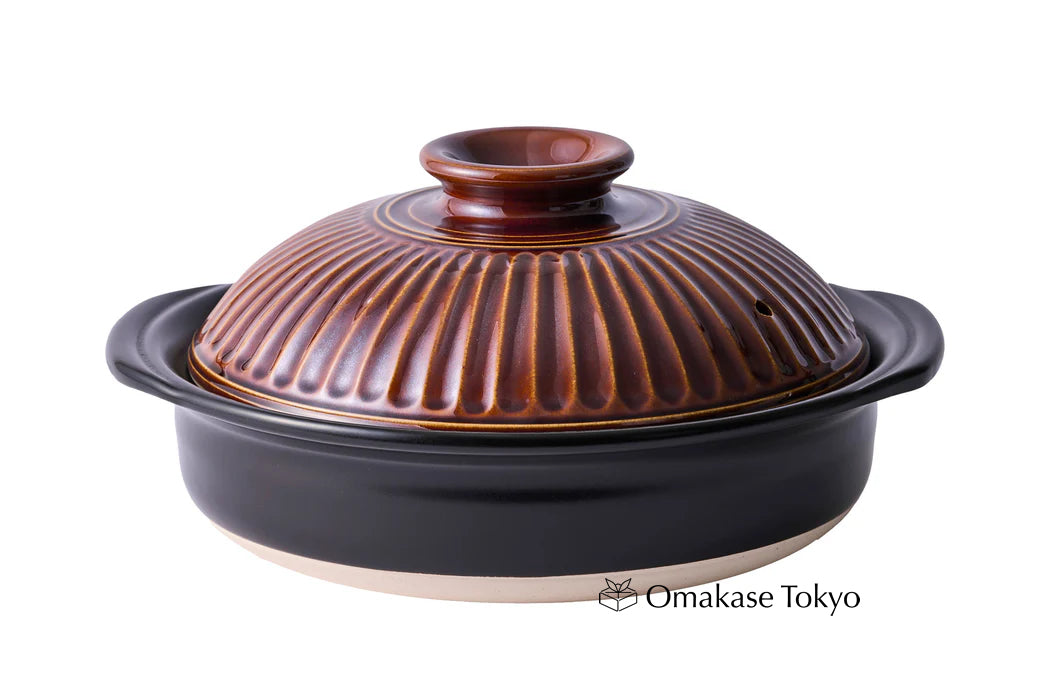 Ginpo Kikka Banko Donabe Japanese Clay Pot for 3 to 4 persons