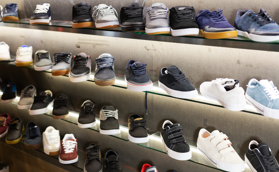 The Legendary Onitsuka Tiger: From the Streets of Kobe to Global Fashion Icon