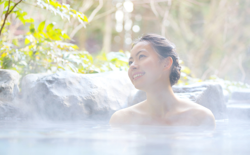 Japanese Onsen 101: Why Hot Springs Are Perfect for Cold Weather