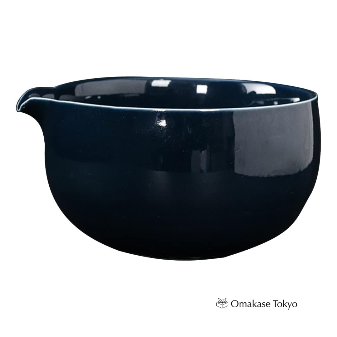 White & Blue Matcha Bowl, 13.5 fl oz, Tea Ceremony Bowl for Practice