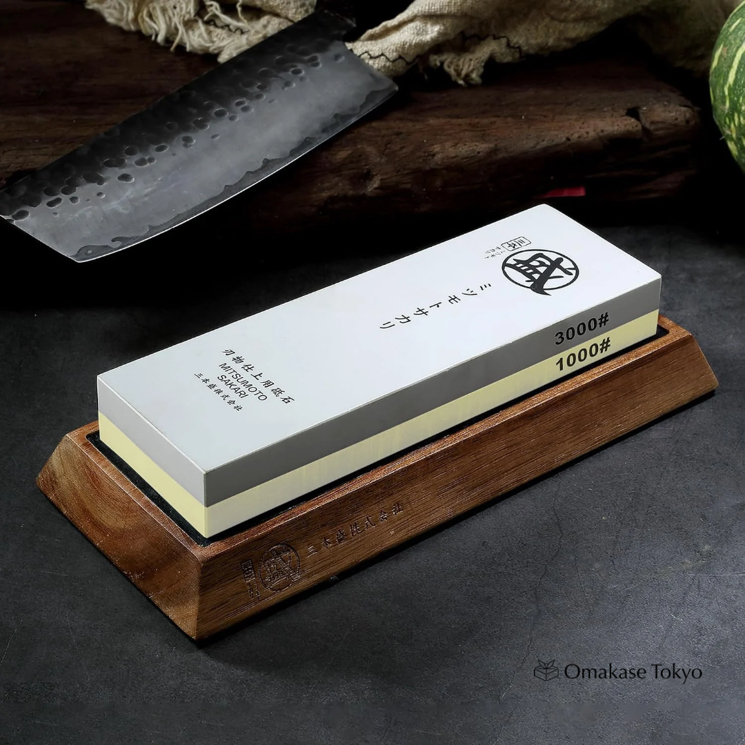 Japanese Whetstone Sharp Pebble – MITSUMOTO SAKARI Double-Sided Whetstone #1000 / #3000