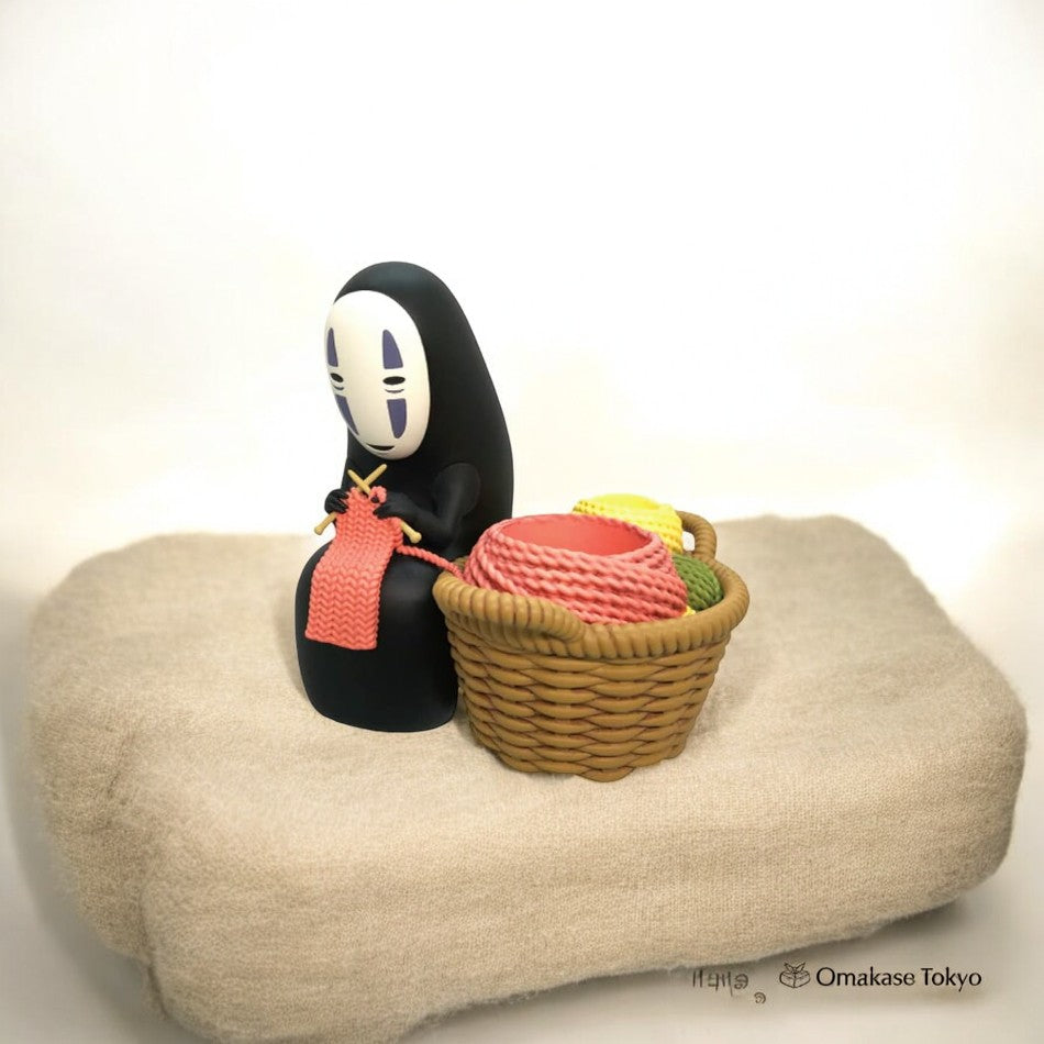 吉卜力工作室千与千寻 – Kaonashi Seal Stand