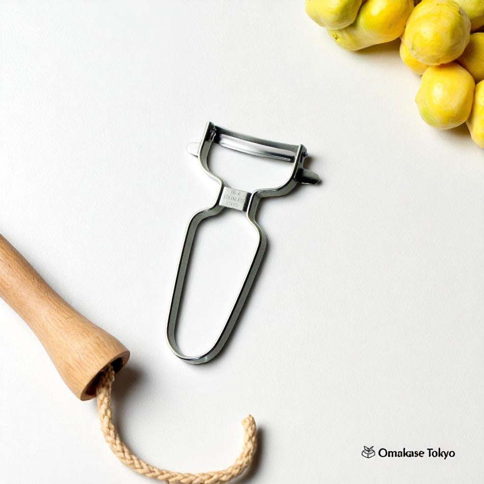 Curved Vegetable Peeler Stainless Steel
